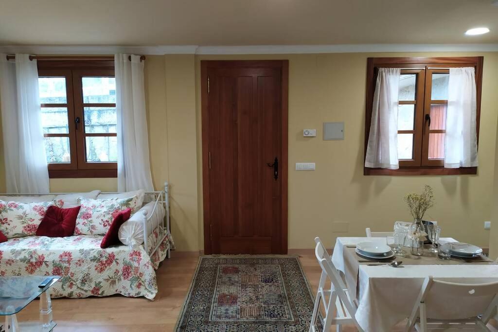 O Apartamento Do Xanza, Ideal Para Parejas Adaptado Movilidad Reducida Meis Eksteriør bilde