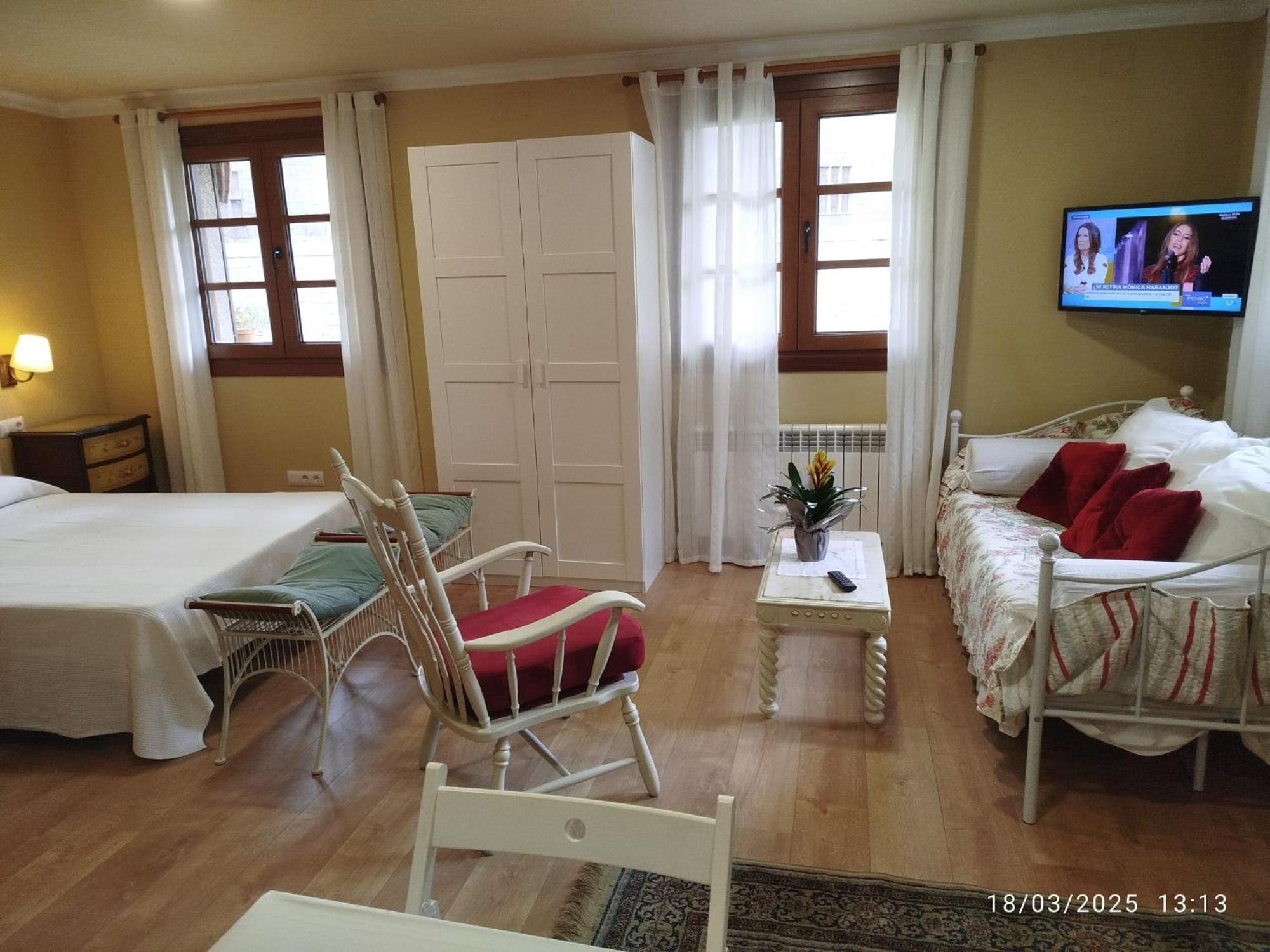 O Apartamento Do Xanza, Ideal Para Parejas Adaptado Movilidad Reducida Meis Eksteriør bilde